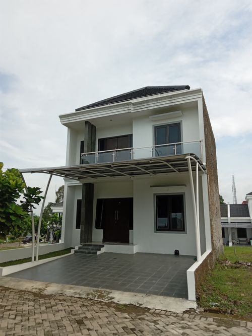 foto tampak rumah tipe 70/84 perumahan DUA MATA RESIDENCE