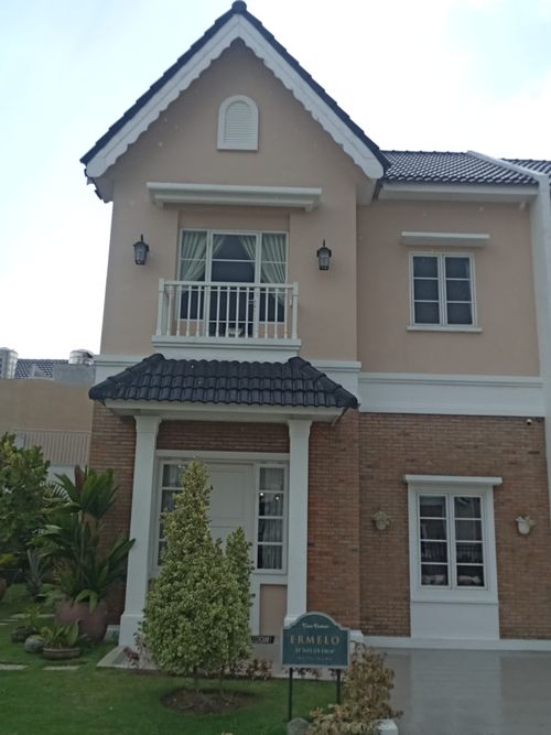 foto tampak rumah tipe ERMELO perumahan MEDAN RESORT CITY CLUSTER EINDHOVEN
