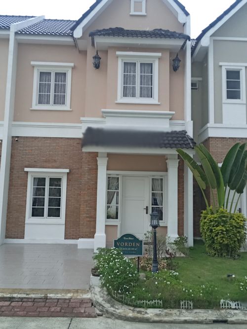 foto tampak rumah tipe VORDEN perumahan MEDAN RESORT CITY CLUSTER EINDHOVEN