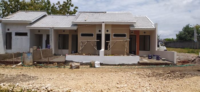 foto tampak rumah tipe 30/60 perumahan Graha Panca Mustikha Tunjungan Blora