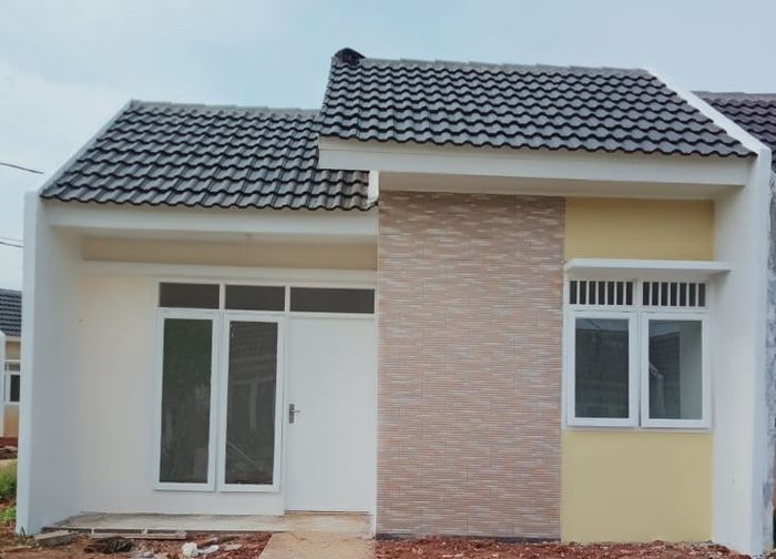 foto tampak rumah tipe 22/105 perumahan GRAND TAMAN SARI RESIDENCE 2
