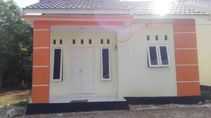 foto tampak rumah tipe 45 perumahan KOMPLEK PESONA CABI RAYA