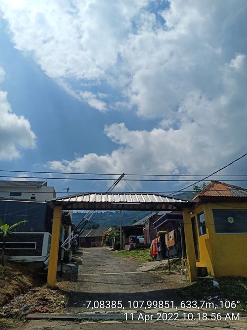 foto gerbang perumahan Bukit Biduri Indah