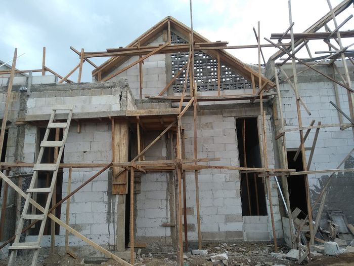 foto tampak rumah tipe 35 Landed (336) perumahan Griya Pataruman Asri 1