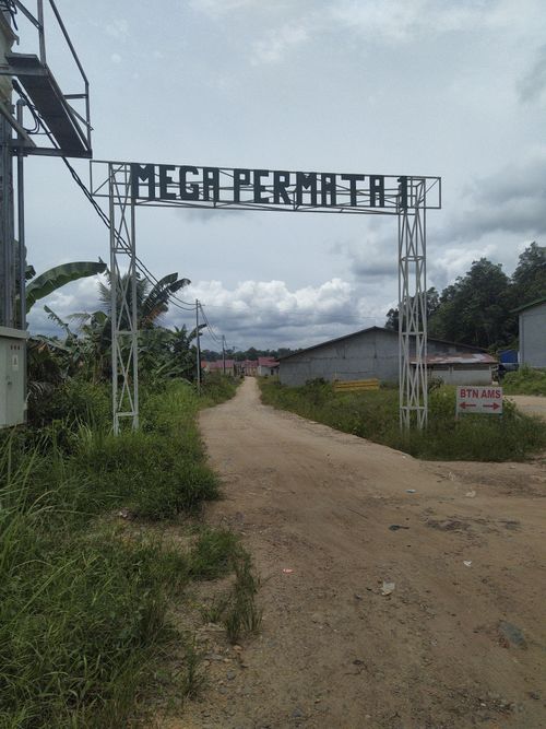 foto gerbang perumahan MEGA PERMATA PERMAI