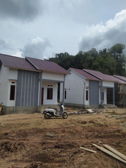 foto posisi tengah perumahan MEGA PERMATA PERMAI