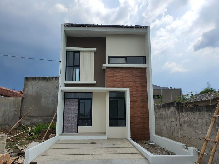 foto tampak rumah tipe 36 Mezzanine (393) perumahan Seroja Home Residence 2