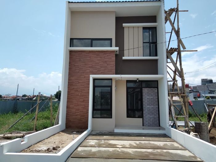 foto tampak rumah tipe 36 Mezzanine (417) perumahan Seroja Home Residence 2