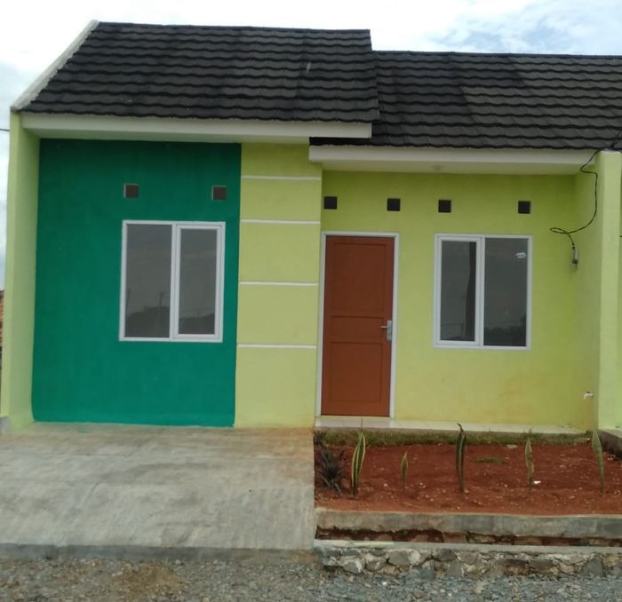 foto tampak rumah tipe 30/101 perumahan INDOALAM RESIDENCE CIBARUSAH