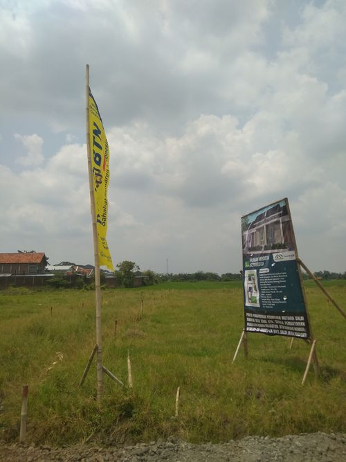 foto posisi tengah perumahan MUTIARA SALBI