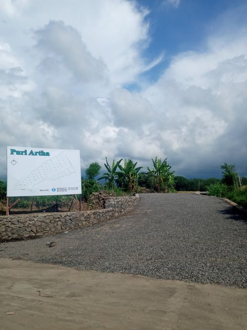 foto gerbang perumahan PURI ARTHA KEROBOKAN 5