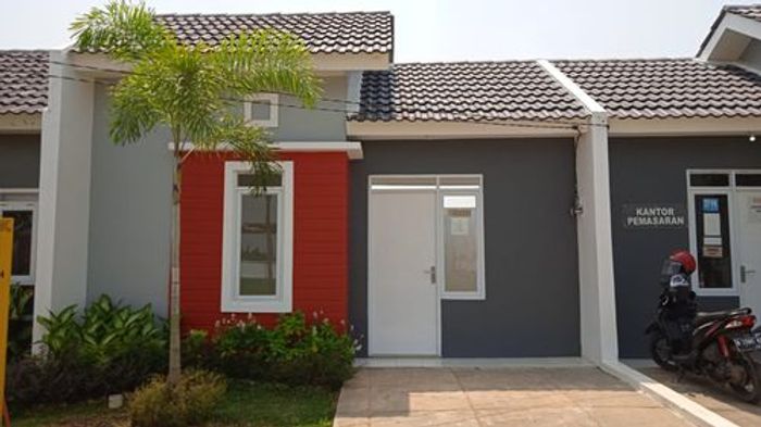 foto tampak rumah tipe Komersil 27/89 harga 278.300.000 perumahan PURI HARMONI MUKTIWARI