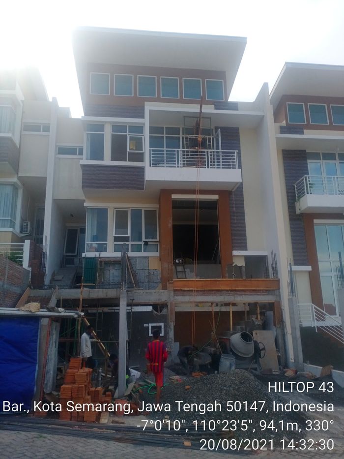 foto tampak rumah tipe 261/329 perumahan BUKIT WAHID REGENCY