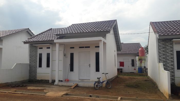 foto tampak rumah tipe 36. perumahan GRIYA HARAPAN SEMBAWA INDAH
