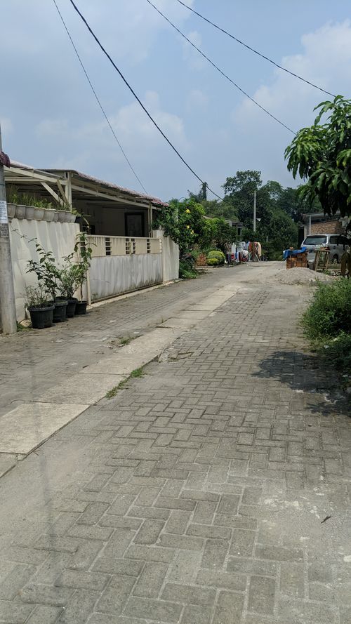 foto posisi tengah perumahan LENTERA SUKAMAJU 2