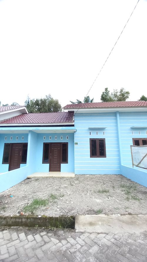 foto contoh rumah perumahan TAMAN GRIYA MENCIRIM