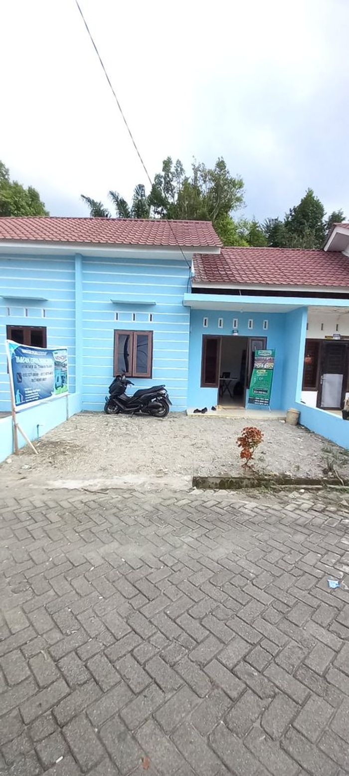 foto tampak rumah tipe subsidi perumahan TAMAN GRIYA MENCIRIM