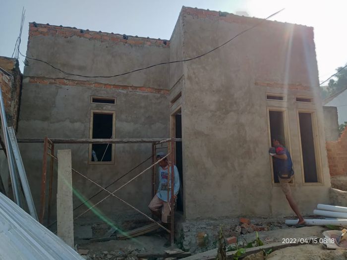 foto tampak rumah tipe 30/68 perumahan Persada Asri