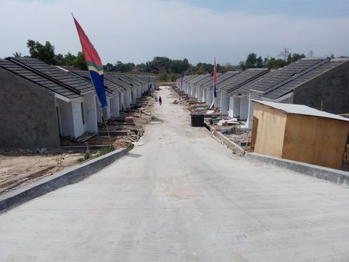foto posisi tengah perumahan Griyatama Sekarjati
