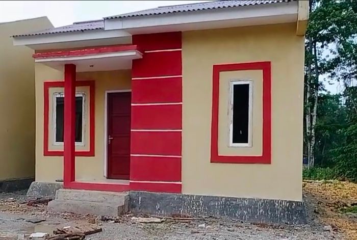 foto tampak rumah tipe TAPAK perumahan PERUMAHAN ANGGORO PERMAI II