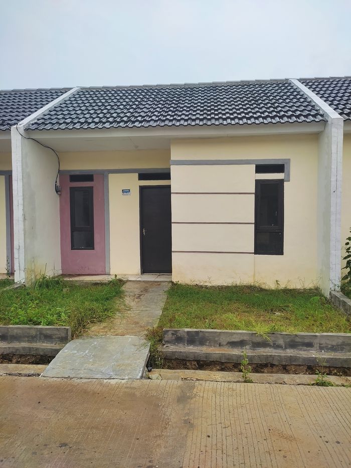 foto tampak rumah tipe 30/60 perumahan SOFIE RESIDENCE tahap 2