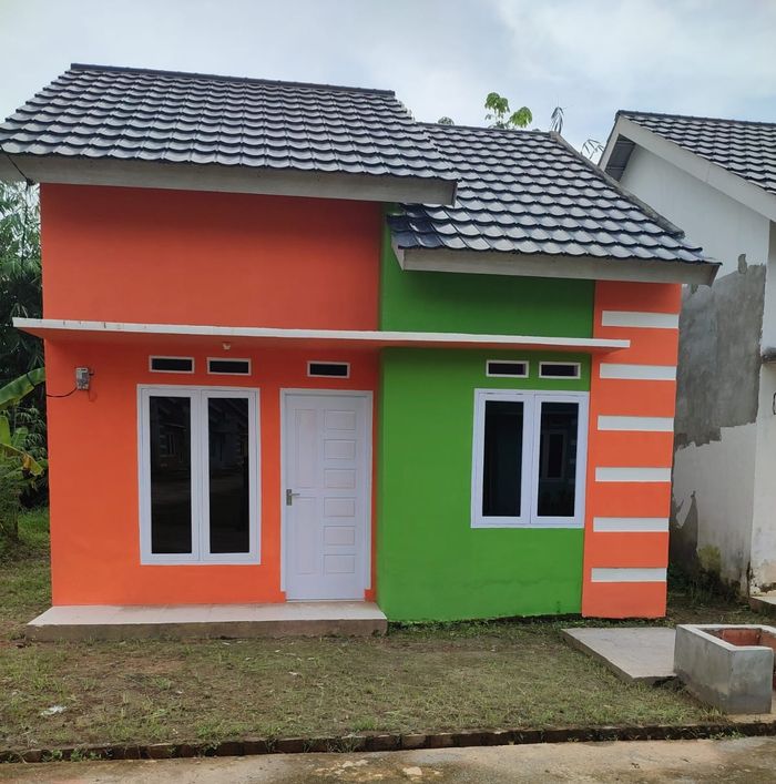 foto tampak rumah tipe Graha Pati Juang 3 perumahan GRAHA PATI JUANG 3
