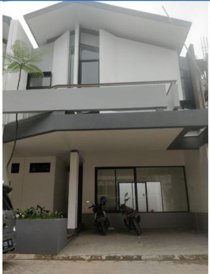foto tampak rumah tipe 17 perumahan Hummingbird House