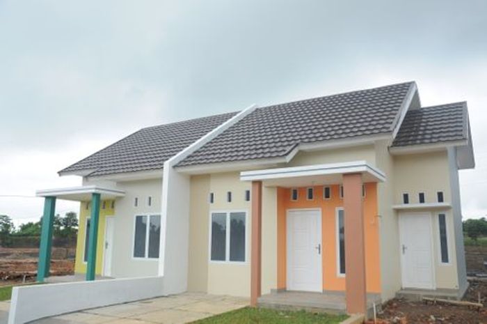 foto tampak rumah tipe ASTER perumahan SUKOMORO CITY
