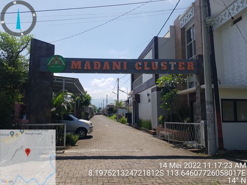 foto gerbang perumahan GRAND MADANI CLUSTER