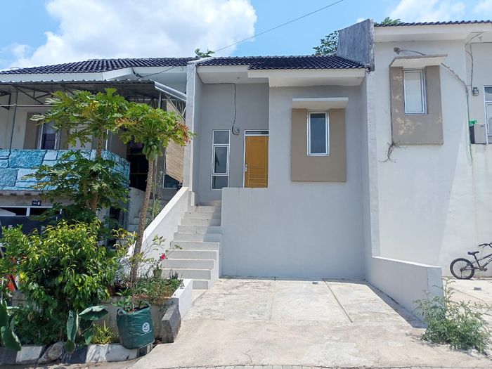 foto tampak rumah tipe 30 Flamboyan (200) perumahan Bukit Sukanagara Resort
