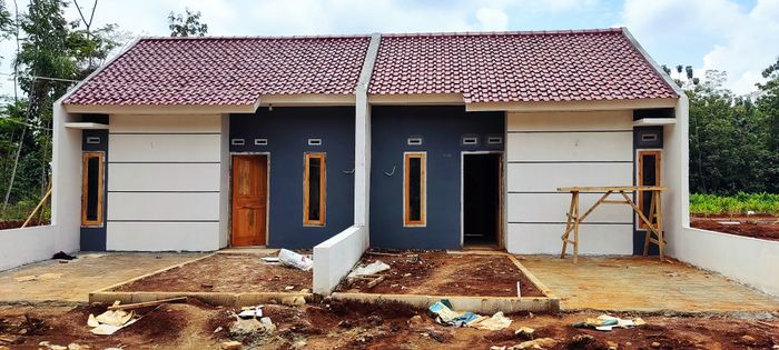 foto tampak rumah tipe 30/60 perumahan Gaharu Village