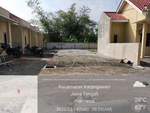foto posisi tengah perumahan GRAHA MULIA KARANGAWEN 4