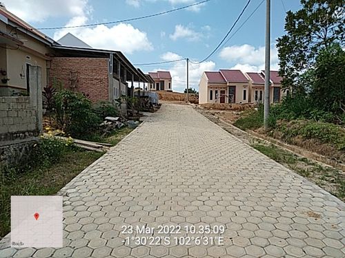 foto posisi tengah perumahan WAHANA TENAYAN
