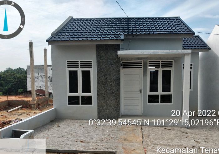 foto tampak rumah tipe RSH 36 perumahan WAHANA TENAYAN