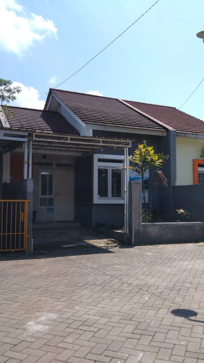 foto tampak rumah tipe 36 perumahan Perumahan Griya Soka Permai