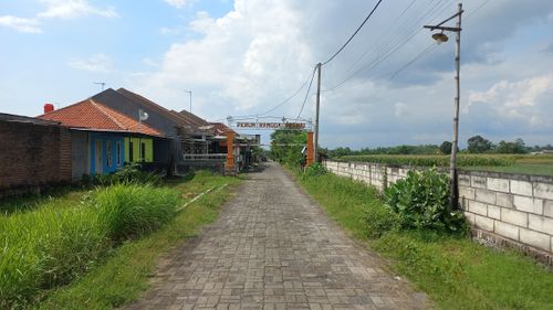 foto gerbang perumahan RANGGA PERMAI SRIKANDI 02