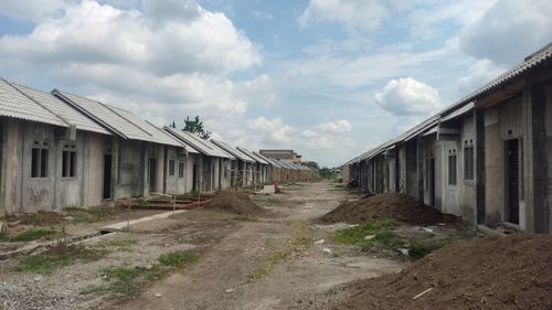 foto posisi tengah perumahan Perumahan Taman Gading