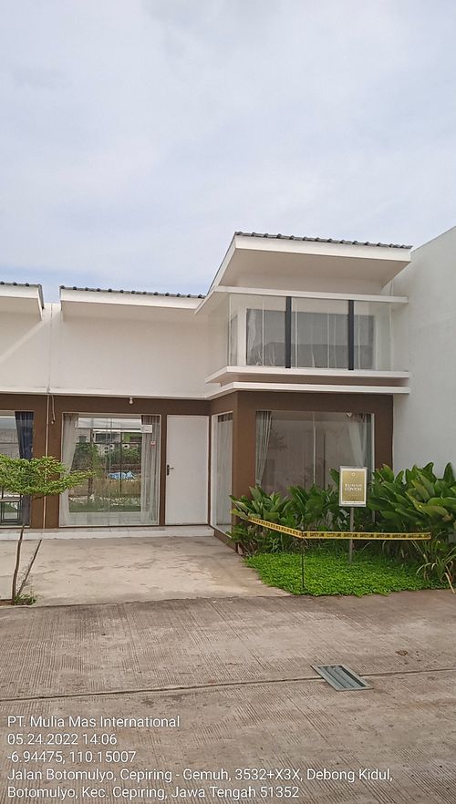 foto contoh rumah perumahan Taman Sari