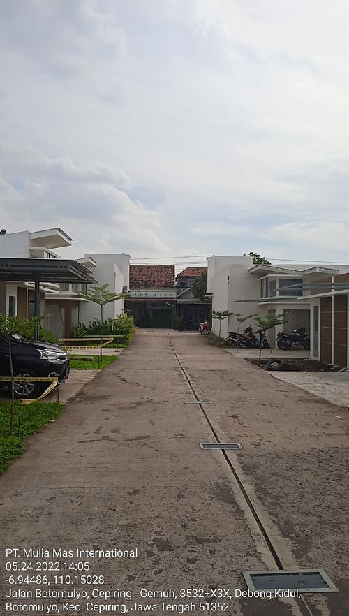 foto posisi tengah perumahan Taman Sari