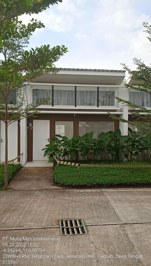 foto contoh rumah perumahan Taman Sakura