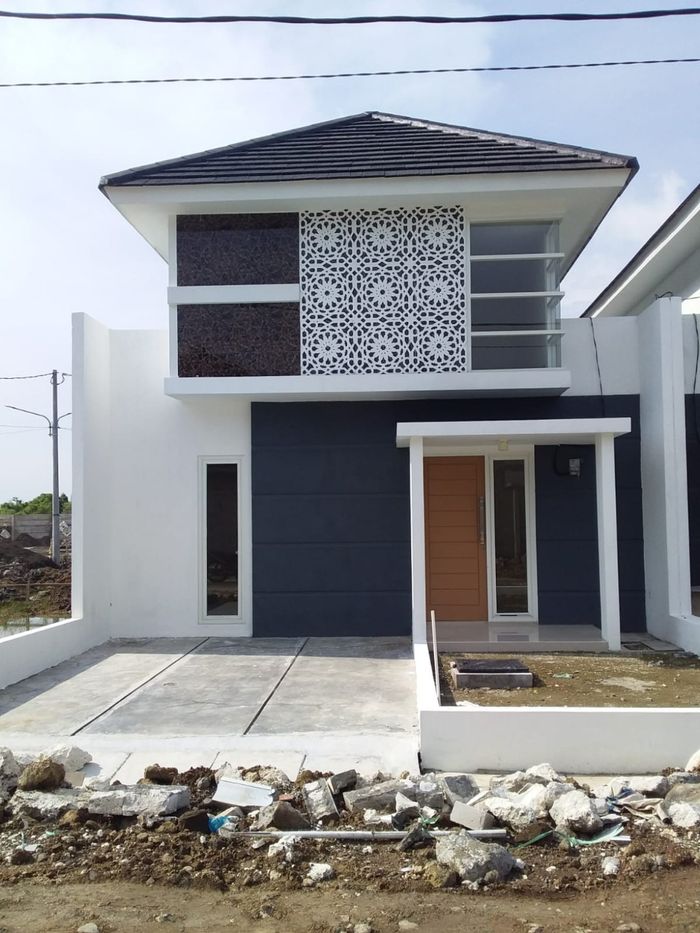 foto tampak rumah tipe 50 perumahan Griya Oso