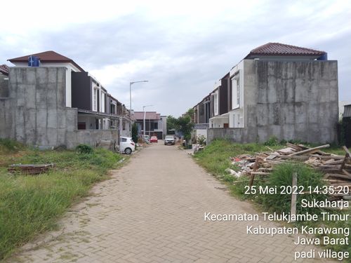 foto posisi tengah perumahan PADI VILLAGE