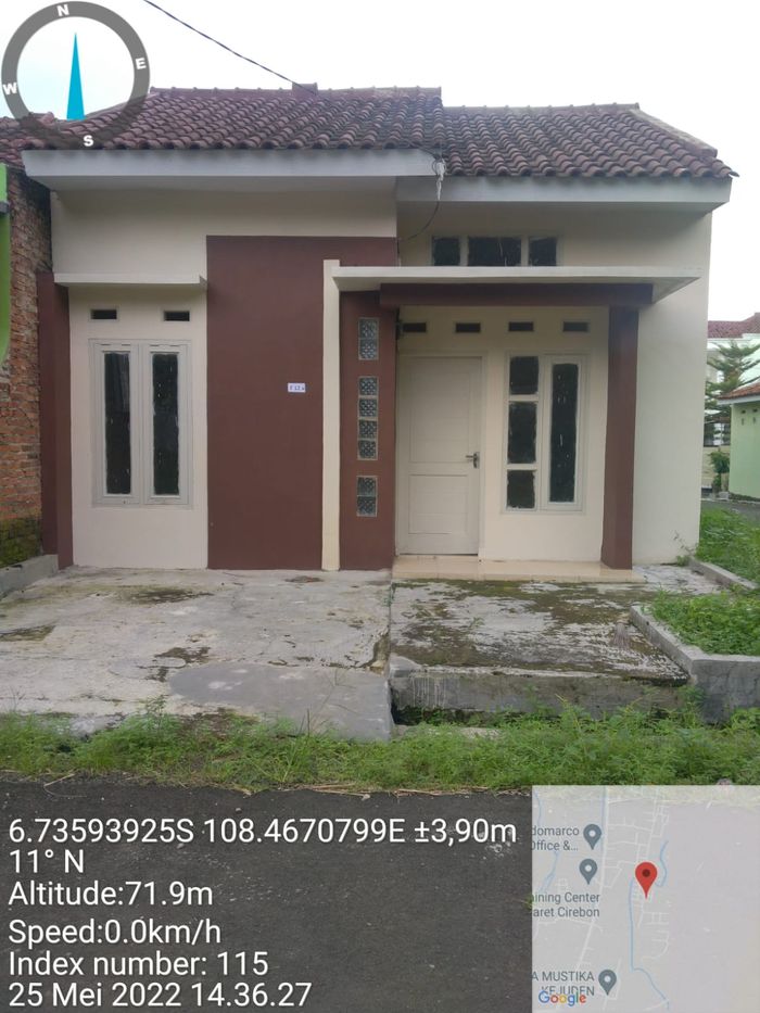 foto tampak rumah tipe 36/72 perumahan GRAHA KARTIKA PAMIJAHAN