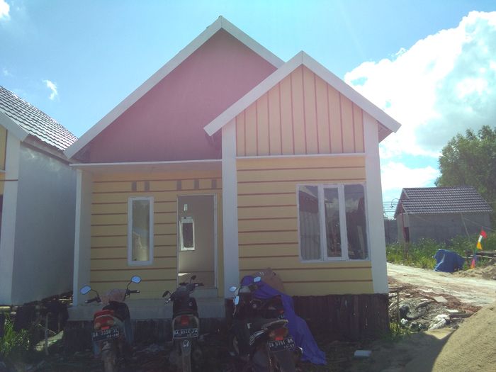 foto tampak rumah tipe 36 m2 perumahan VILLA SUNNY RESIDENCE
