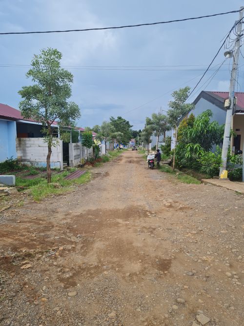 foto posisi tengah perumahan GRIYA RUMAH EMAS II