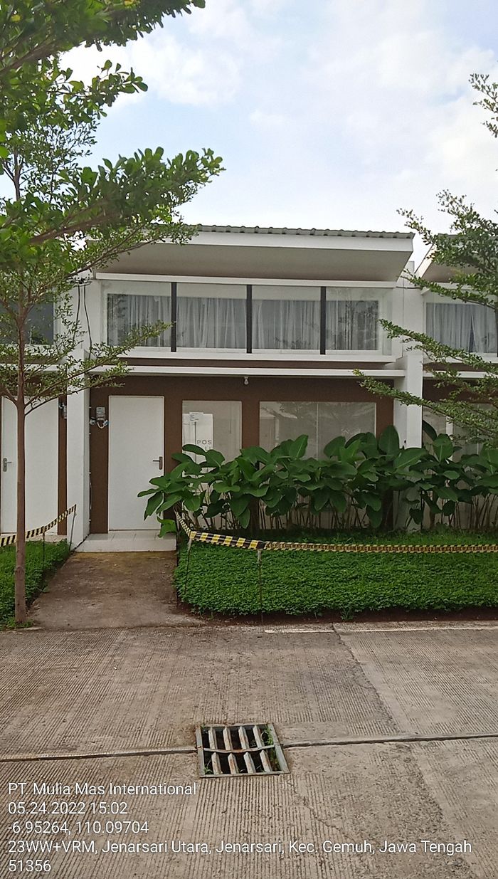 foto tampak rumah tipe Standar perumahan Taman Sakura