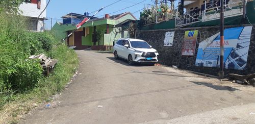 foto gerbang perumahan Griya Pesona Lestari