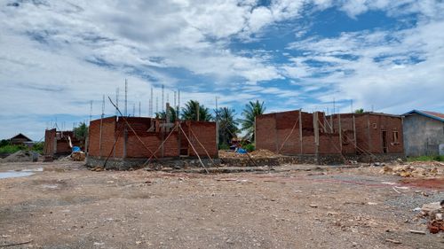 foto posisi tengah perumahan PURI INDAH 2