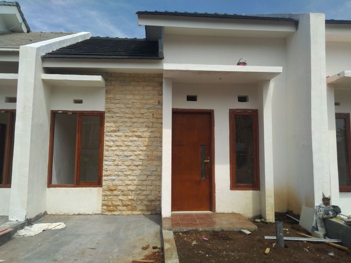 foto tampak rumah tipe 30 perumahan GRIYA TAMA RESIDENCE