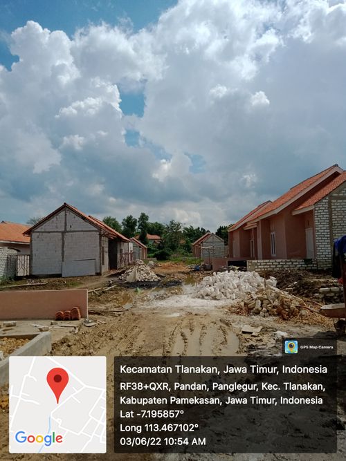 foto posisi tengah perumahan ROYAL PANGLEGUR
